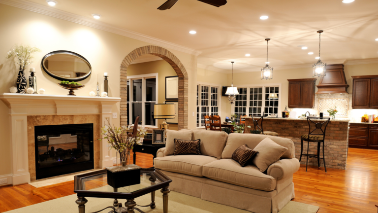 Creating Cosy Spaces with Layered Lighting for Warm and Inviting Interiors